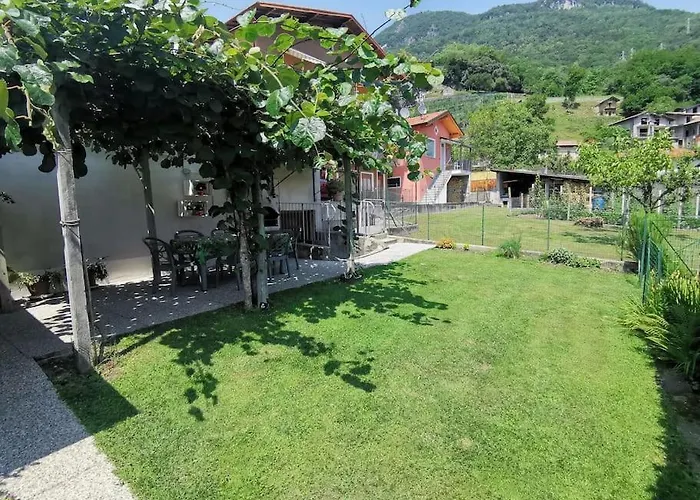 Vakantiehuis Gm House Gravedona